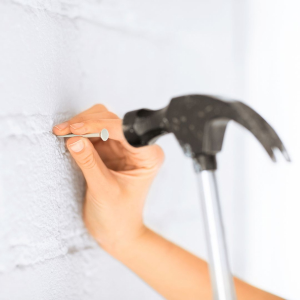Why You Should Hire a Professional Painter Before You Move Into Your